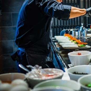 D1：画像をアップロードしてください。