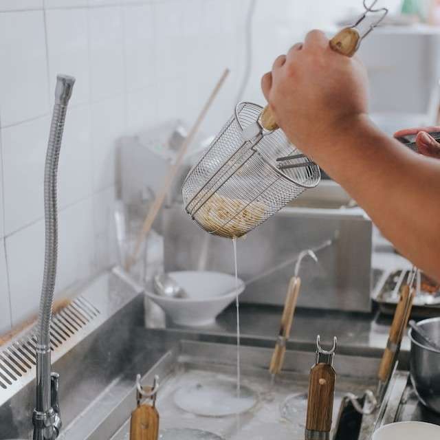 D2：画像をアップロードしてください。