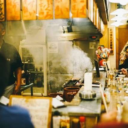 E-1：画像をアップロードしてください。