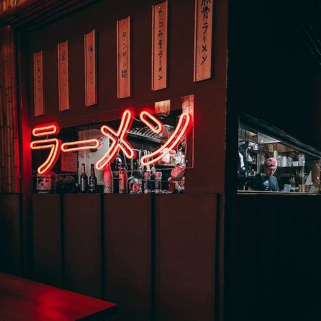 E-3：画像をアップロードしてください。